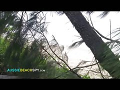 自然丰满的女朋友有浴室性
